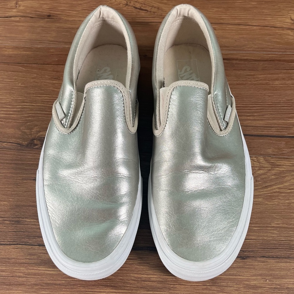 VANS‎ Gold Leather Slip-On Sneakers Men’s Size 9.5 Shoes